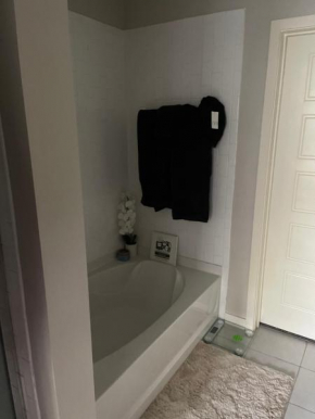Luxury 2bedroom condo